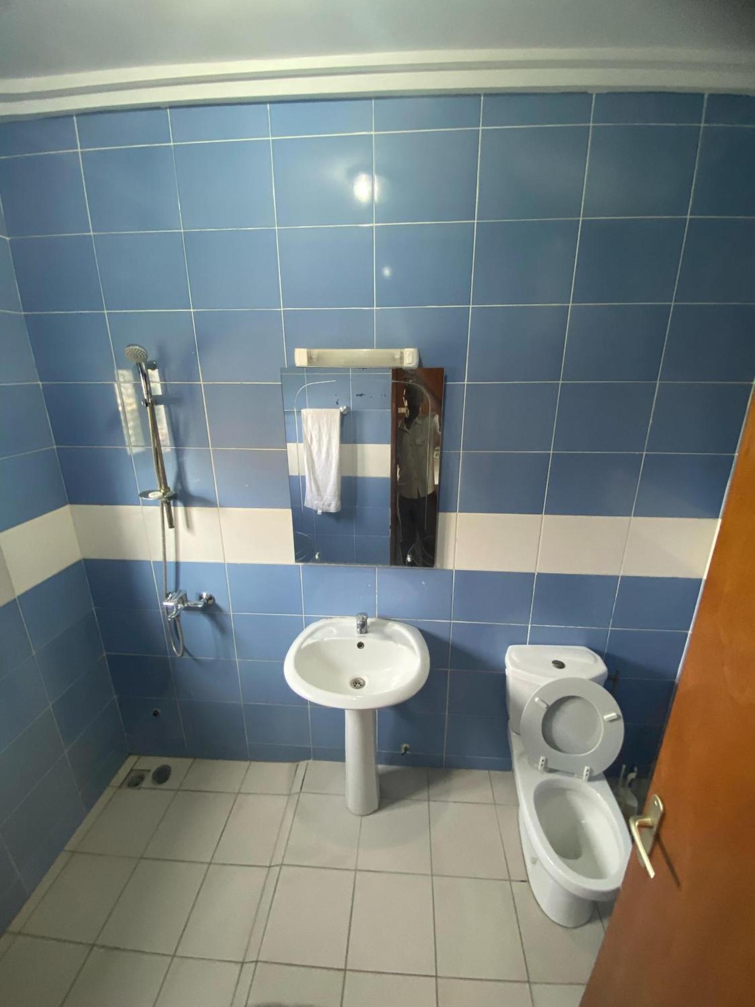 Hotel Yabisso Lomé Extérieur photo